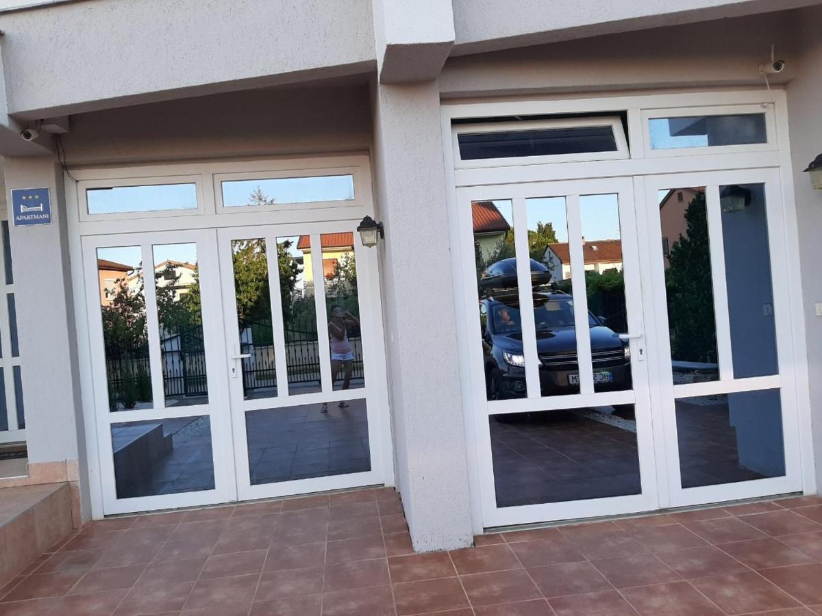 Apartamento Grey Pearl With Free Ev Ch-Station Valbandon Exterior foto